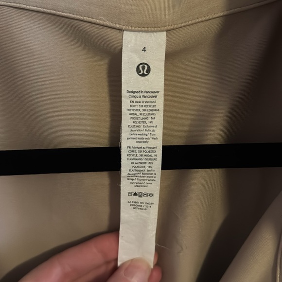 Lululemon Light Jacket - Picture 2 of 3